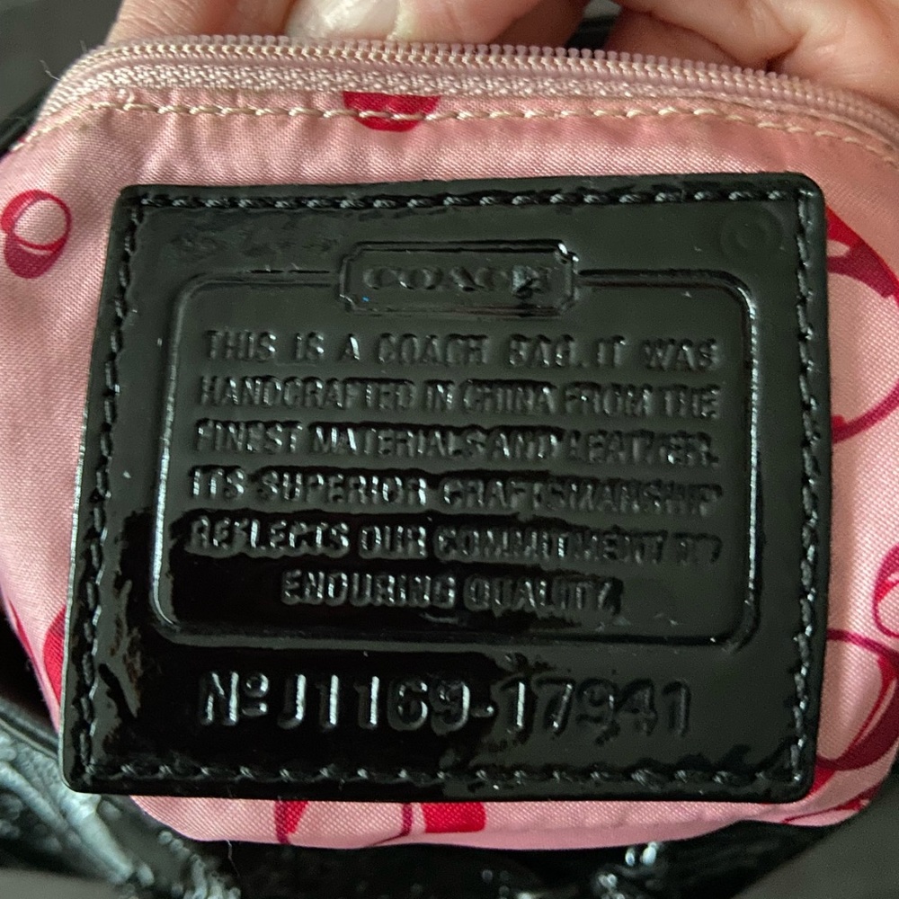 COACH Patent Leather Poppy Bucket Bag - Picture 5 of 8